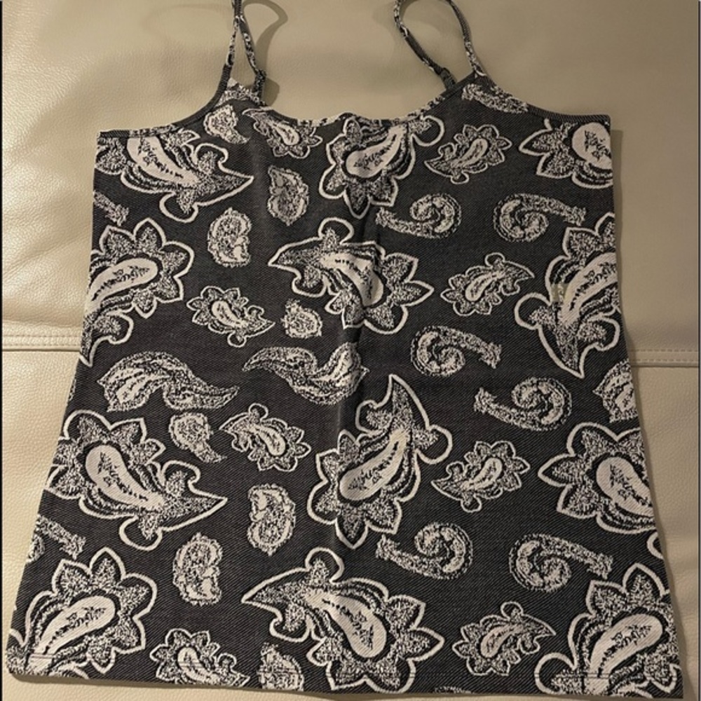 NWT Ann Taylor Loft White Gray Paisley Top Size Large